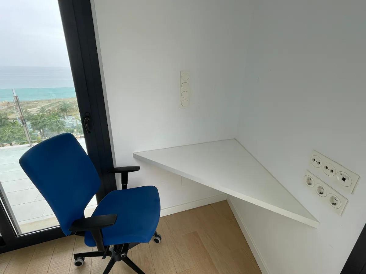 Great Views First Line Teleworkers And Families Unforgetable Apartment Arenales del Sol Buitenkant foto