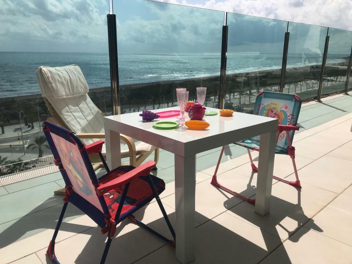 Great Views First Line Teleworkers And Families Unforgetable Apartment Arenales del Sol Buitenkant foto